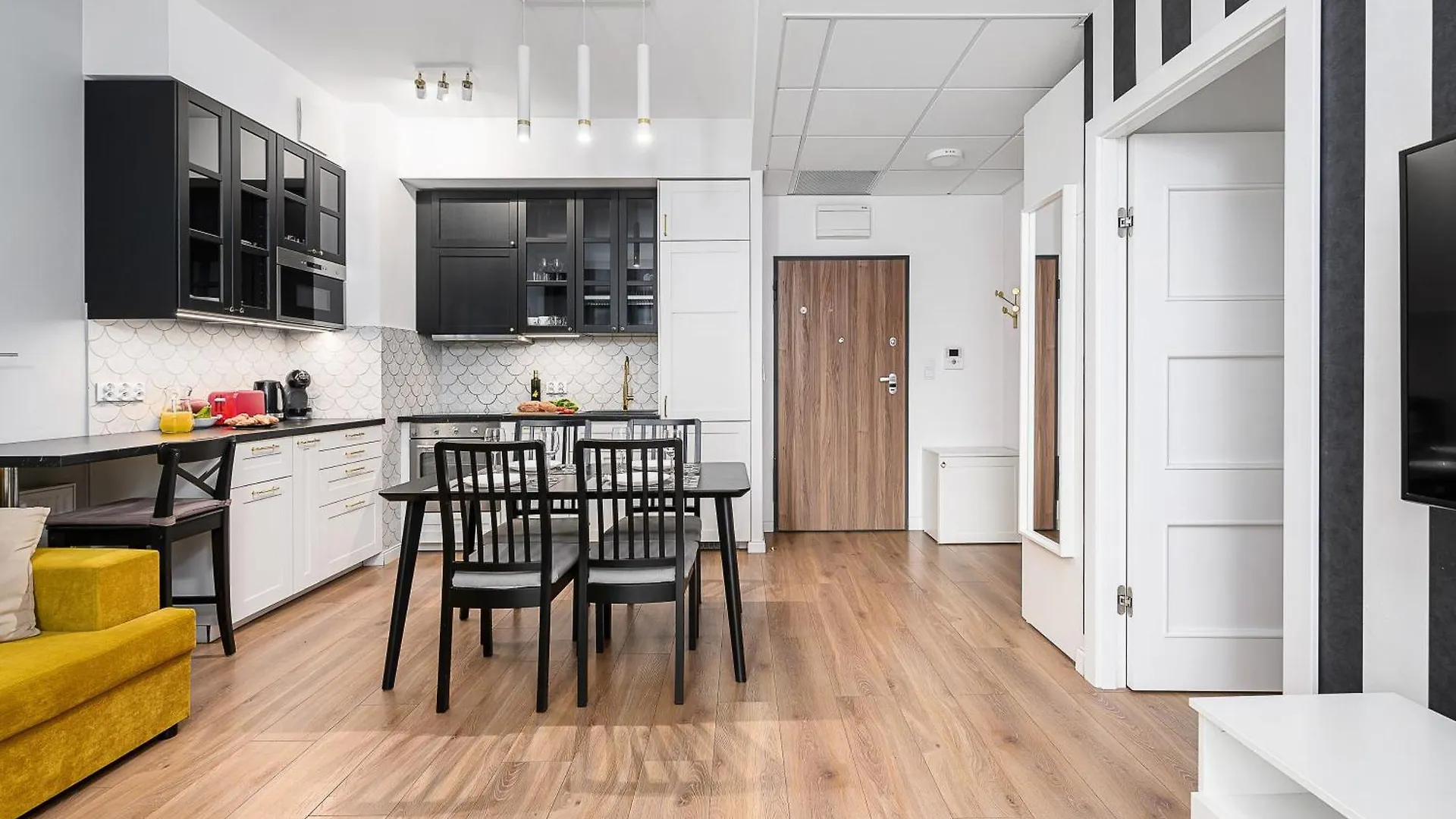 Prymasa Tysiaclecia - P&O Serviced Apartments Warsaw 0*,  Poland