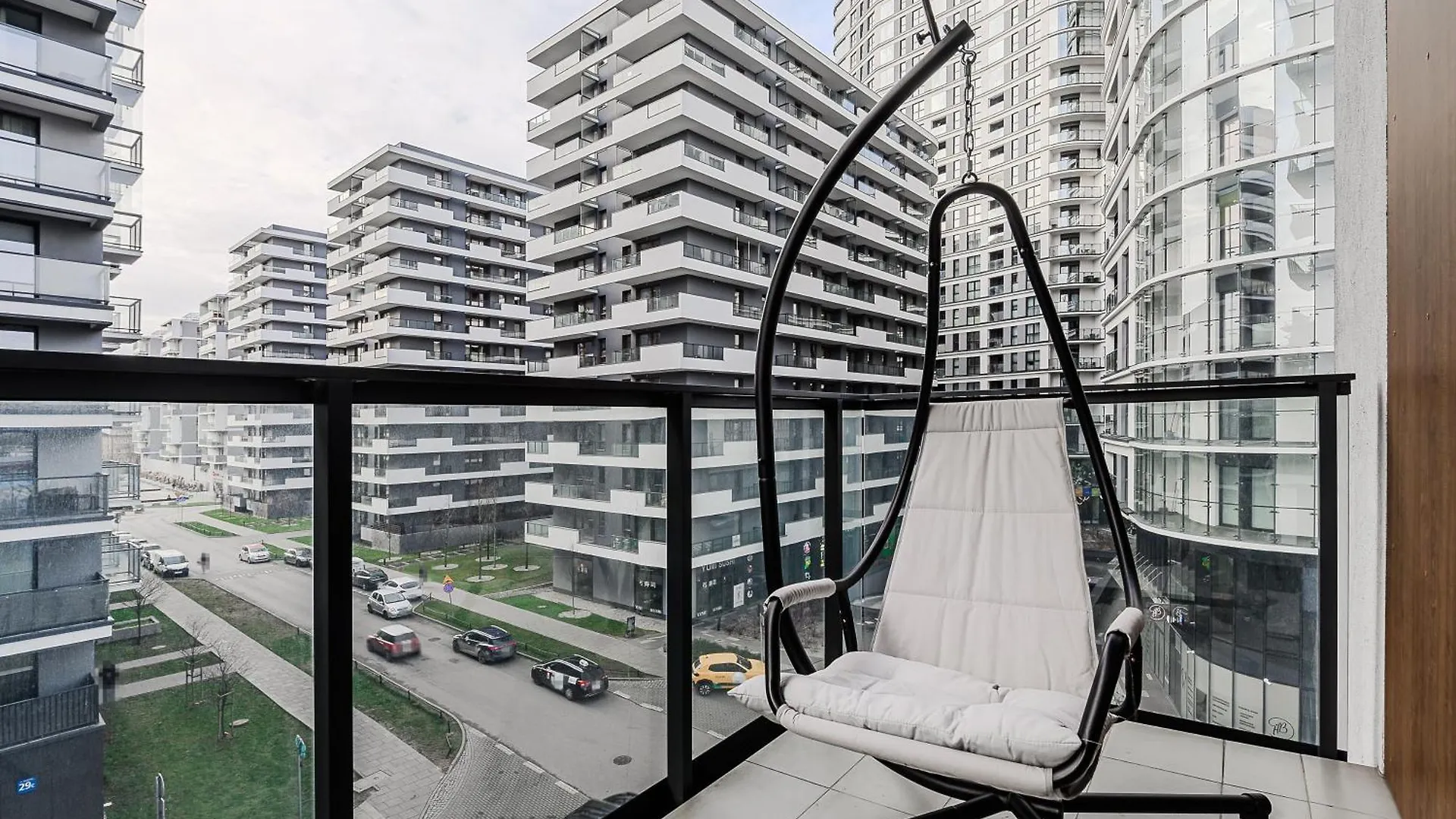 Prymasa Tysiaclecia - P&O Serviced Apartments contacts
